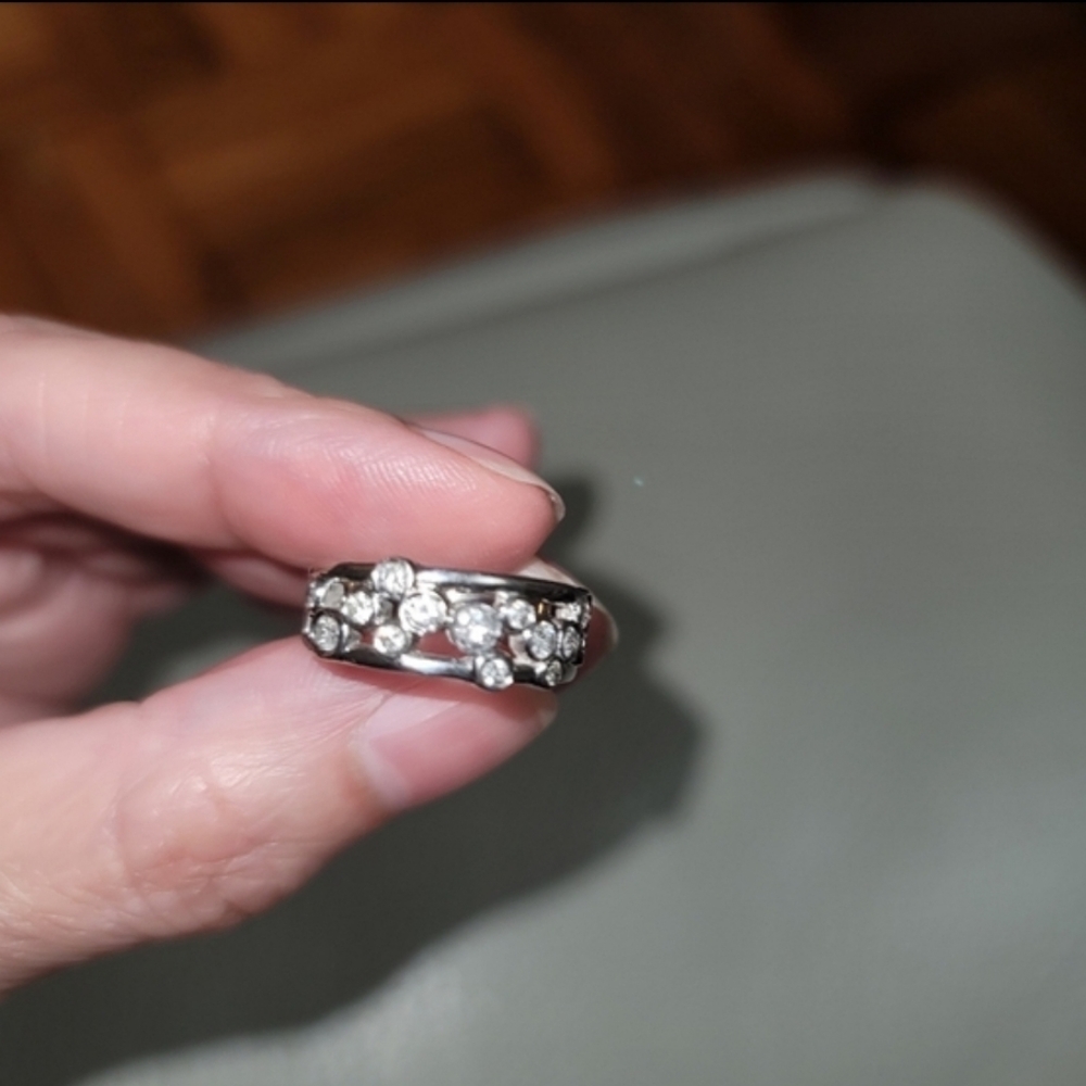 Diamond  ring - Picture 12 of 16
